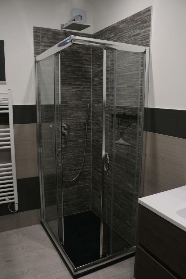 Apartamento Le Torri Dell'Acqua Palermo Exterior foto